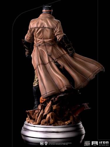 Batman Knightmare Statue by Iron Studios Zack Snyder’s Justice League – 1:4 Scale Legacy Replica - 4