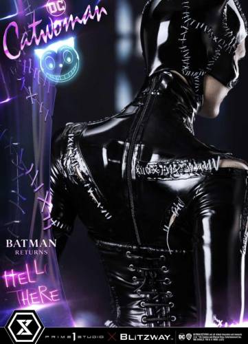Batman Returns Catwoman Bonus Version - 11