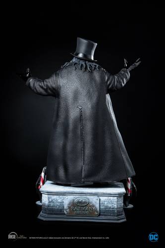 DC Batman Returns (1992): Penguin 1/3 Scale Masters Series Third Scale Statue by Darkside Collectibles Studio - 1