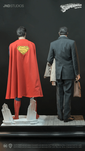 DC: Superman & Clark Kent 1978 (Christopher Reeve) Dual Version Third Scale Statue by JND Studio - 3