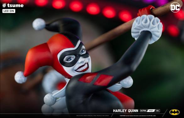 HARLEY QUINN ULTRA HQS 1/6 SCALE STATUE - 21