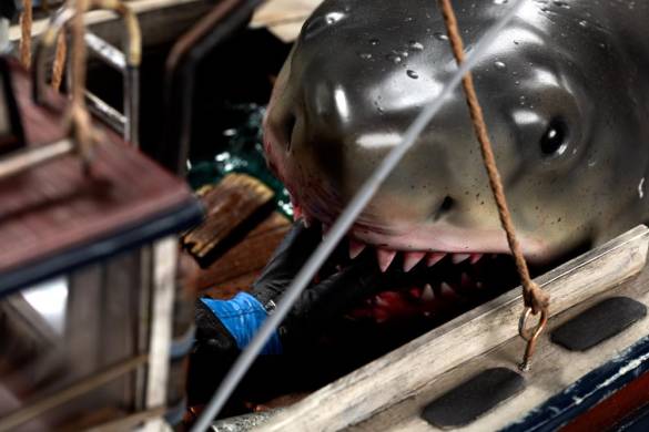 Jaws Attack Statue by Iron Studios Demi Art Scale 1:20 - Jaws - 14