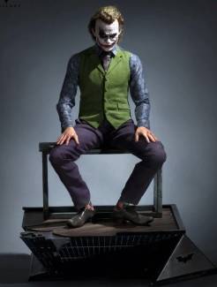 JOKER ( HEATH LEDGER ) 1:3 SCALE STATUE - REGULAR ( SCULPTED HAIR )