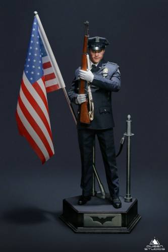 JOKER POLICE UNIFORM (HEATH LEDGER) 1/6 SCALE STATUE - 0
