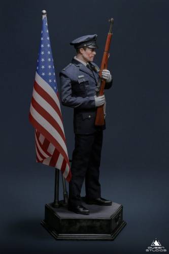 JOKER POLICE UNIFORM (HEATH LEDGER) 1/6 SCALE STATUE - 1
