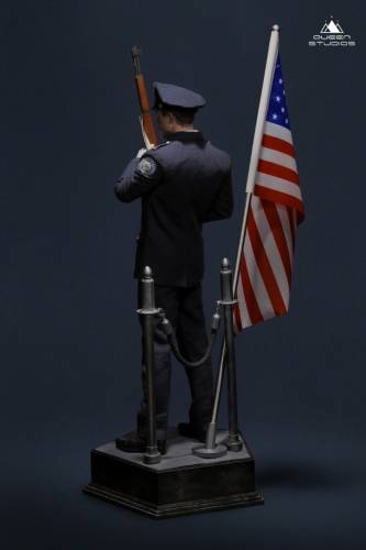 JOKER POLICE UNIFORM (HEATH LEDGER) 1/6 SCALE STATUE - 5