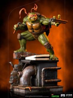 Michelangelo 1:10 Scale Statue by Iron Studios Battle Diorama Series - Art Scale