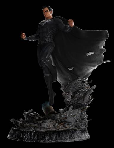 SUPERMAN - BLACK SUIT Weta Workshop - 3