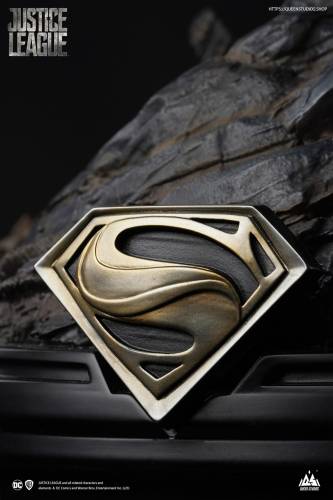 SUPERMAN (HENRY CAVILL) BLACK SUIT (PREMIUM VERSION) 1/3 SCALE STATUE - 8