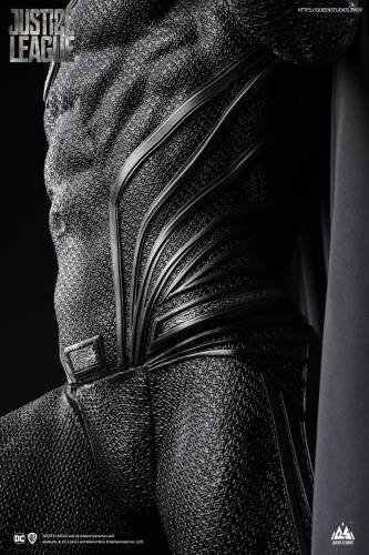 SUPERMAN (HENRY CAVILL) BLACK SUIT (PREMIUM VERSION) 1/3 SCALE STATUE - 10