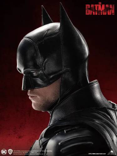 The Batman 1/3 Statue - 4